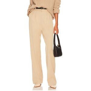 NWT the favorite pant size 0